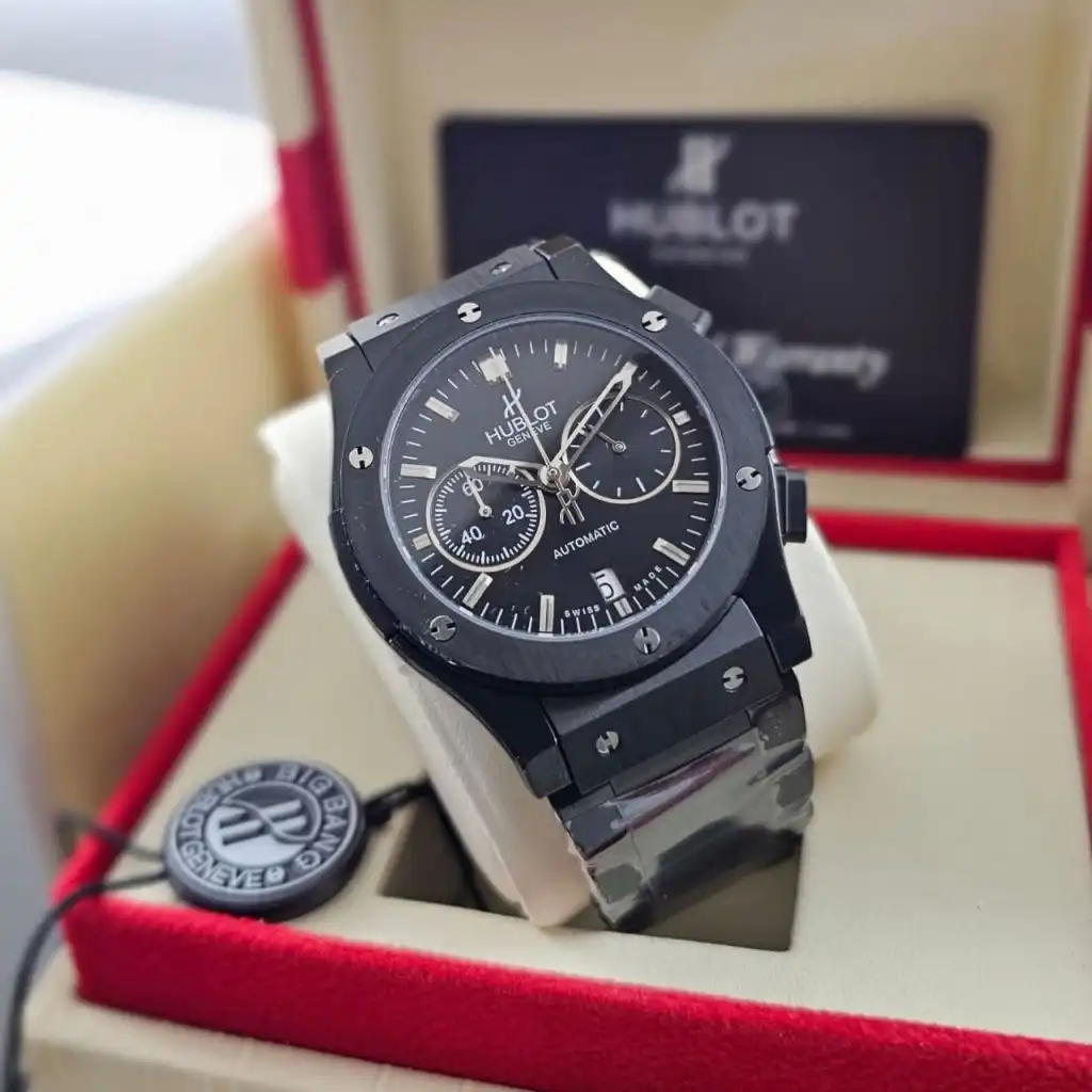 ساعات هوبلت حديد سوداء