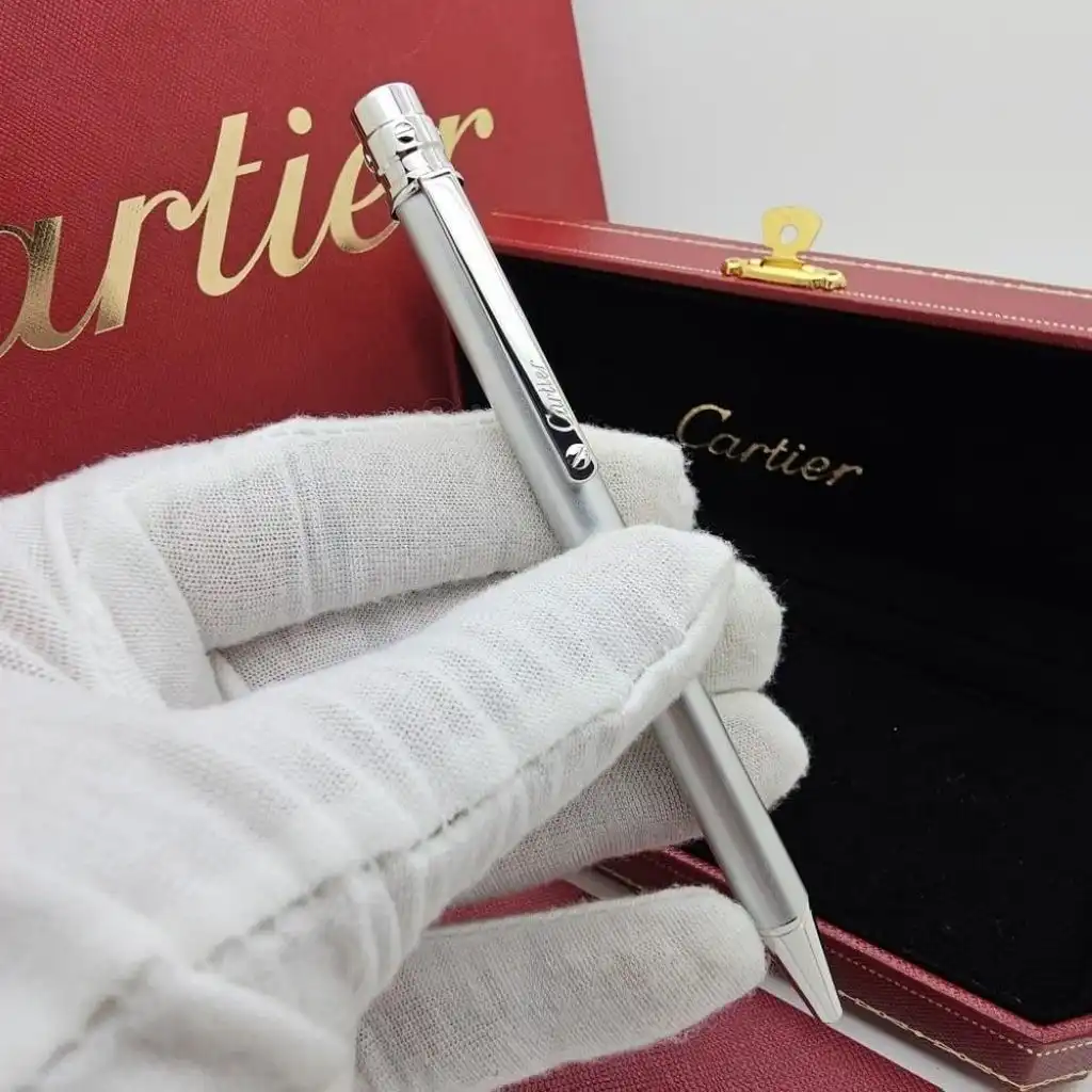 قلم كارتير سانتوس لون فضي النحيف