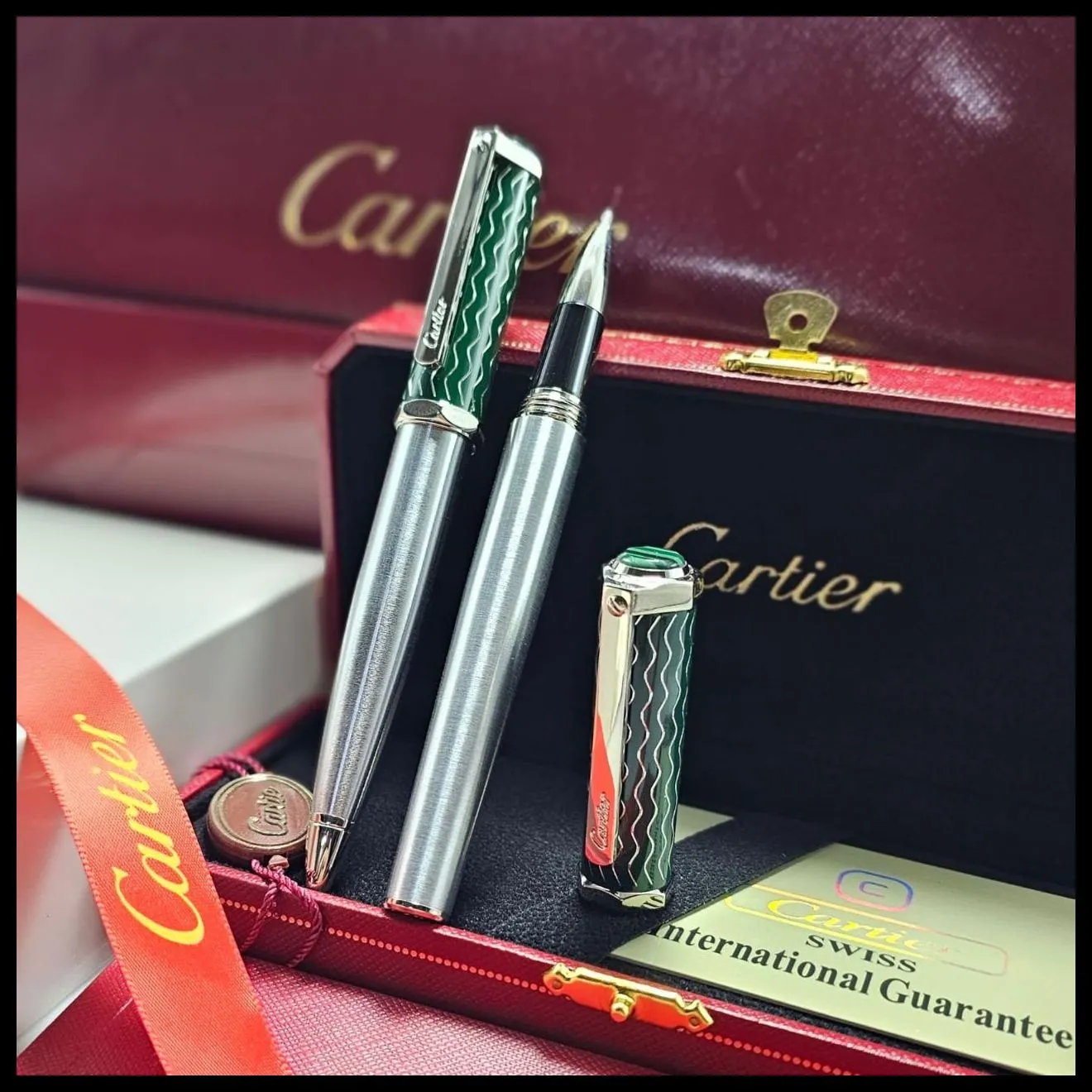 قلم كارتير فضي مع اخضر