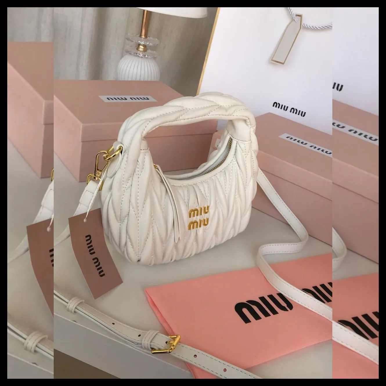 شنطة ميو ميو بيضاء