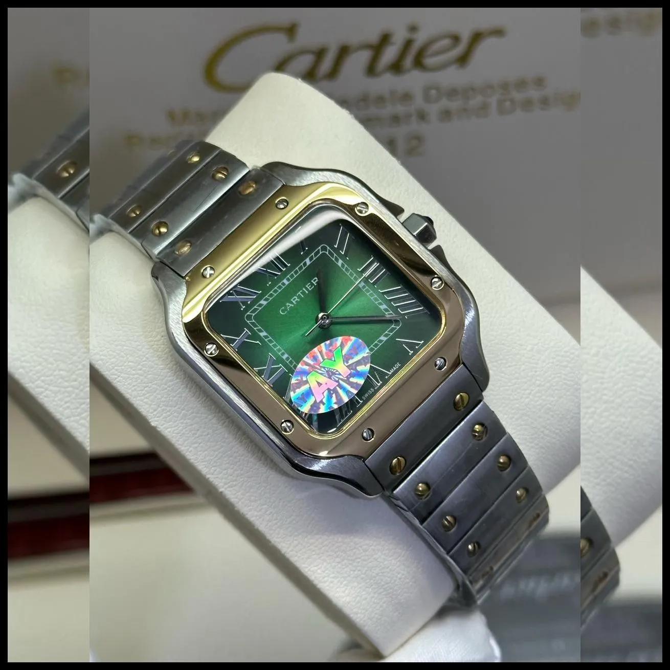 ساعة كارتير سانتوس خضراء