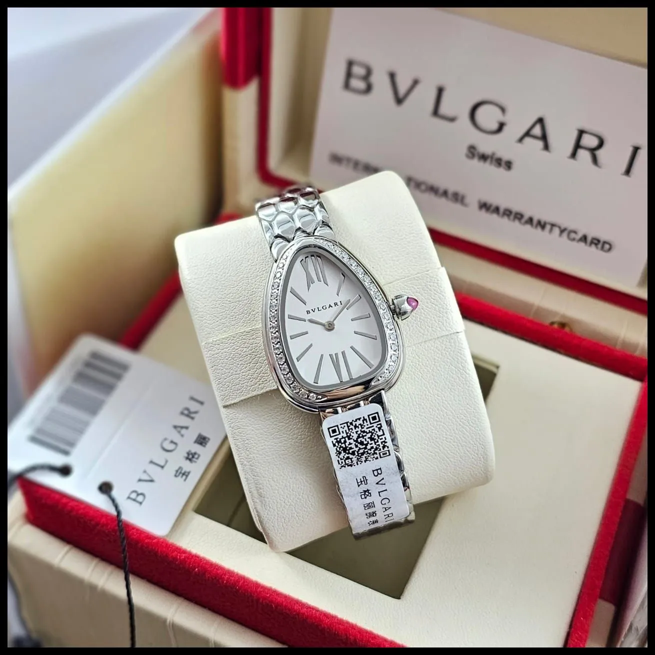 ساعة بولغاري فضي