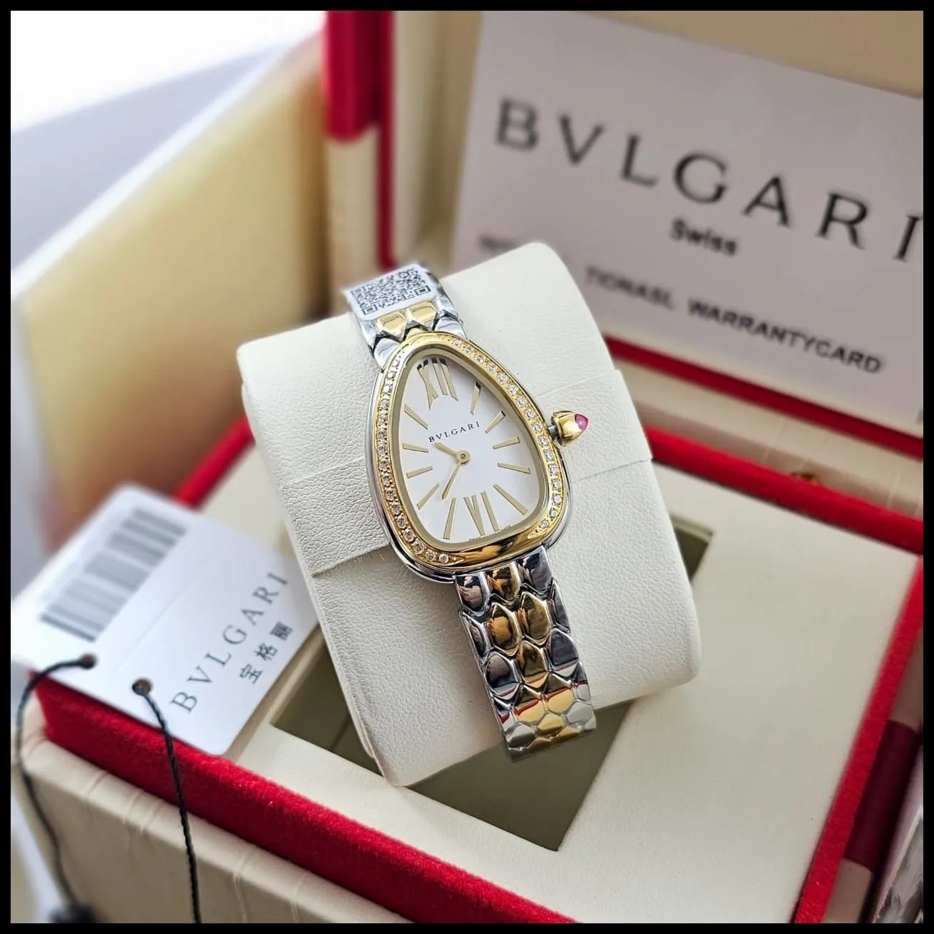 ساعة بولغاري ذهبي و فضي