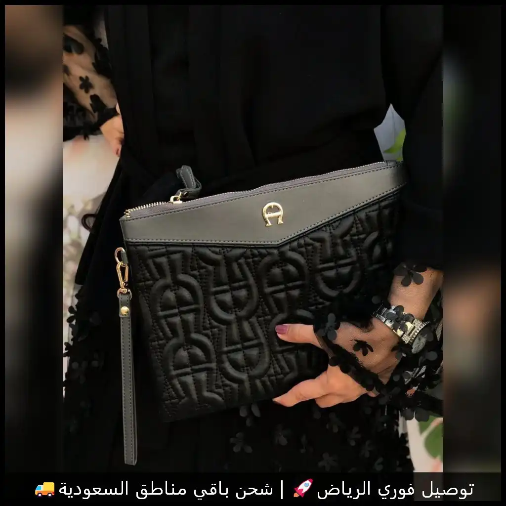 شنطة اقنر سوداء AIGNER باوتش