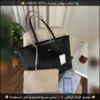 Rbt118 (9) شنطة لاكوست بلون أسود وبيج