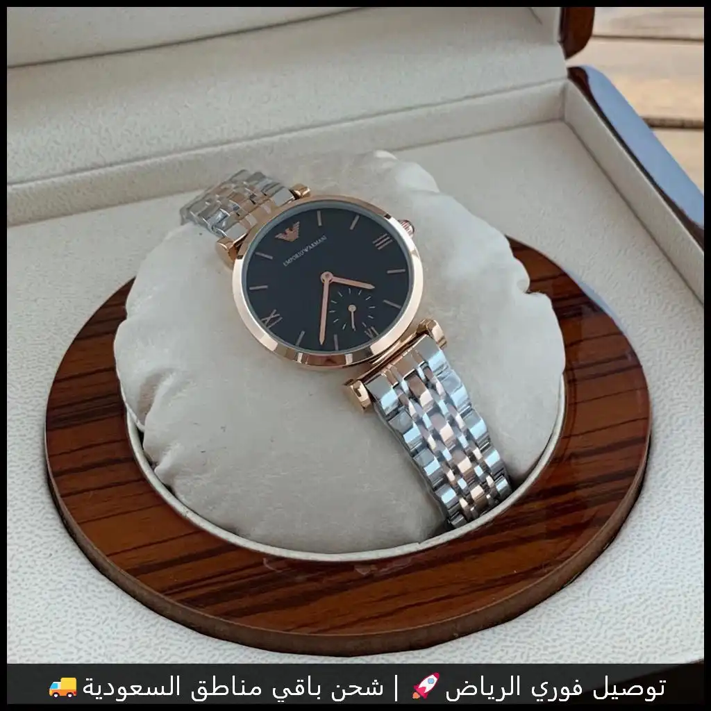 ساعة Emporio Armani النسائية بمينا أسود وسوار مكس