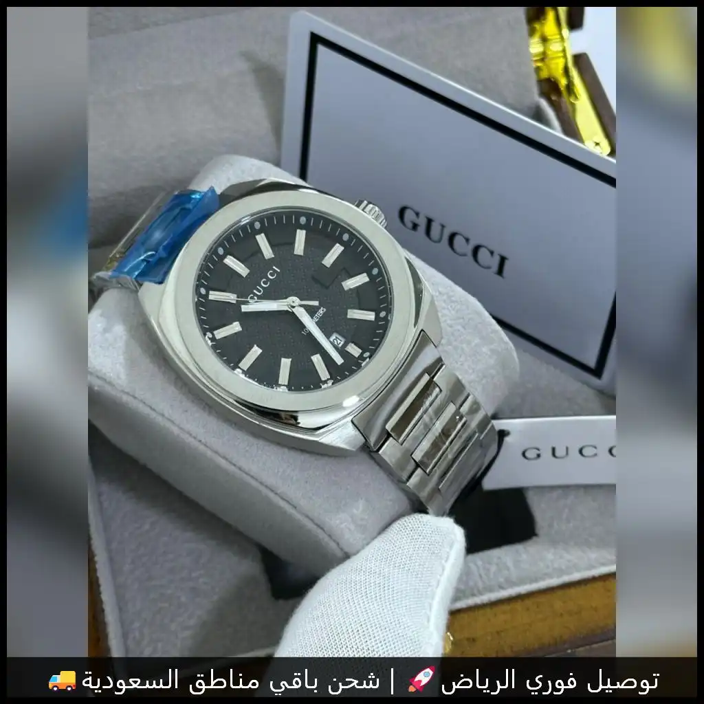 ساعة قوتشي رجالية مينا أسود وإطار فضي