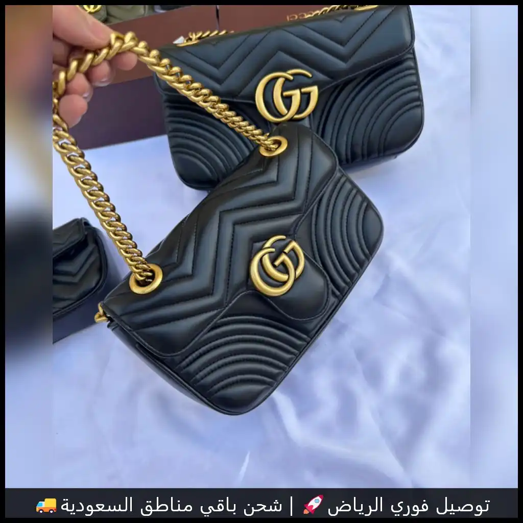 شنطة قوتشي سوداء بسلسلة ذهبية