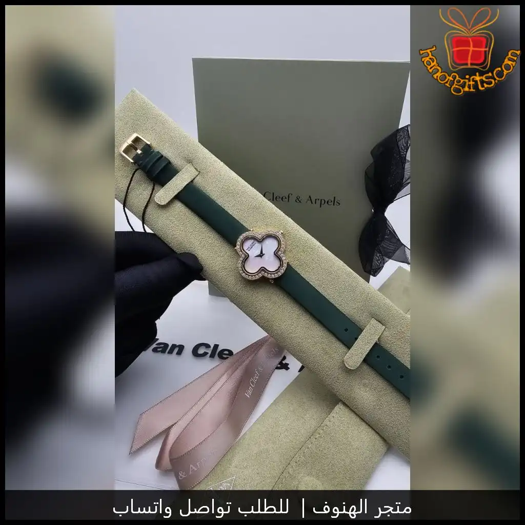 As4 (9) ساعة فان كليف نسائية جلد بفصوص زركون