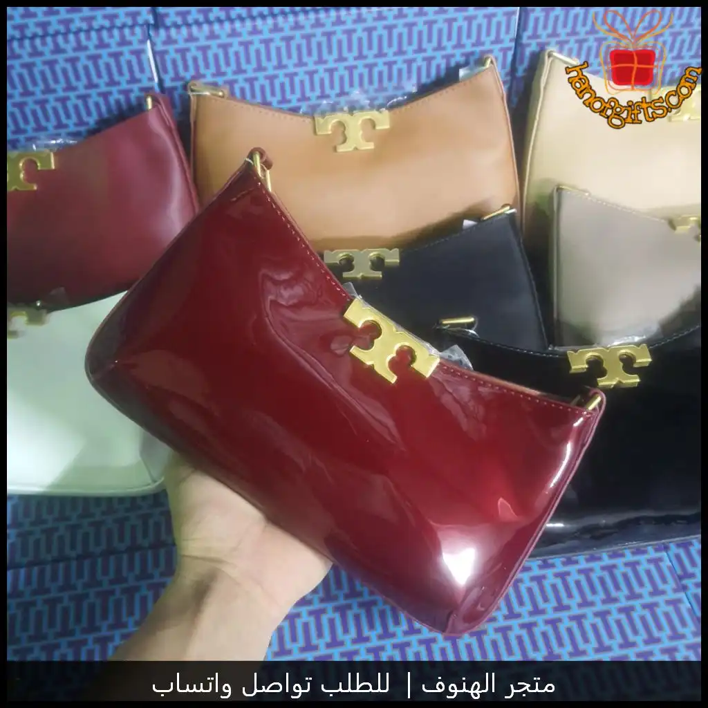 شنطة توري بورش تصميم مستطيل مع قفل Tory Burch الذهبي