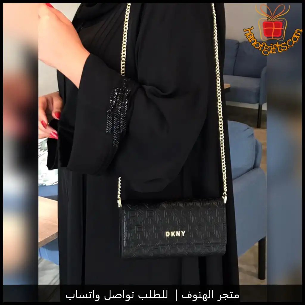 b2616 (19) شنطة دكني جلد سوداء صغيرة مع سلسلة ذهبية