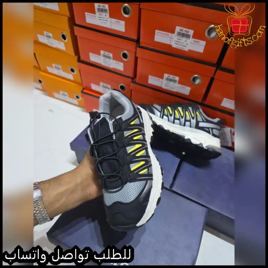 شوزات سالمون اسود ورمادي نسائي
