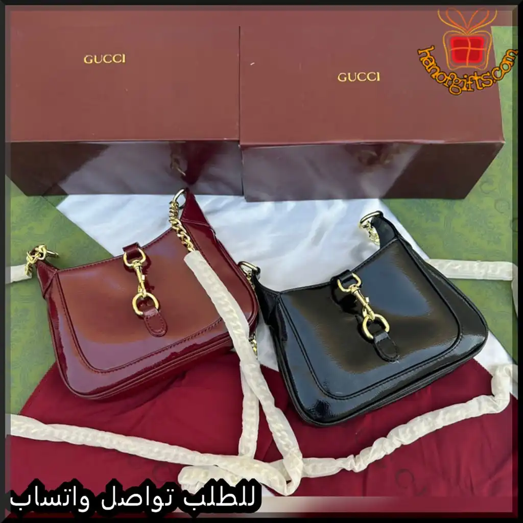 b2623 (8) شنطة قوتشي نسائية جلد لامع (اسود - عنابي)