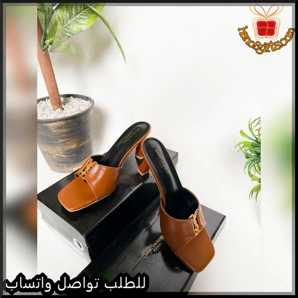 كعب سان لوران نسائي بعدة ألوان