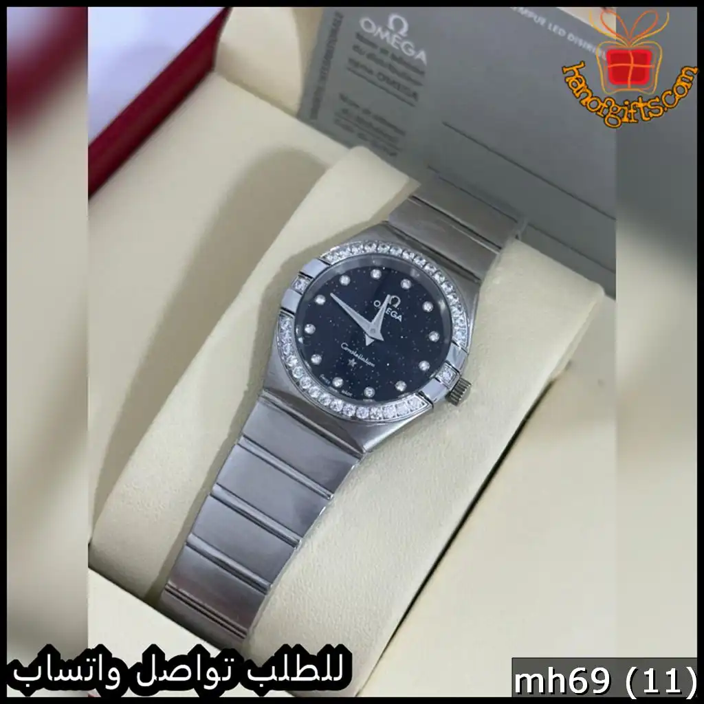 ساعة أوميغا بمينا أزرق فخم وفصوص لامعة