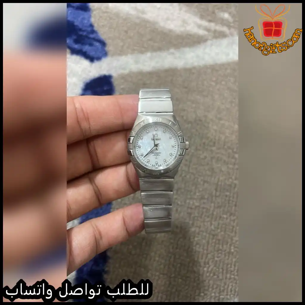 ساعة أوميغا نسائية بمينا أبيض فصوص