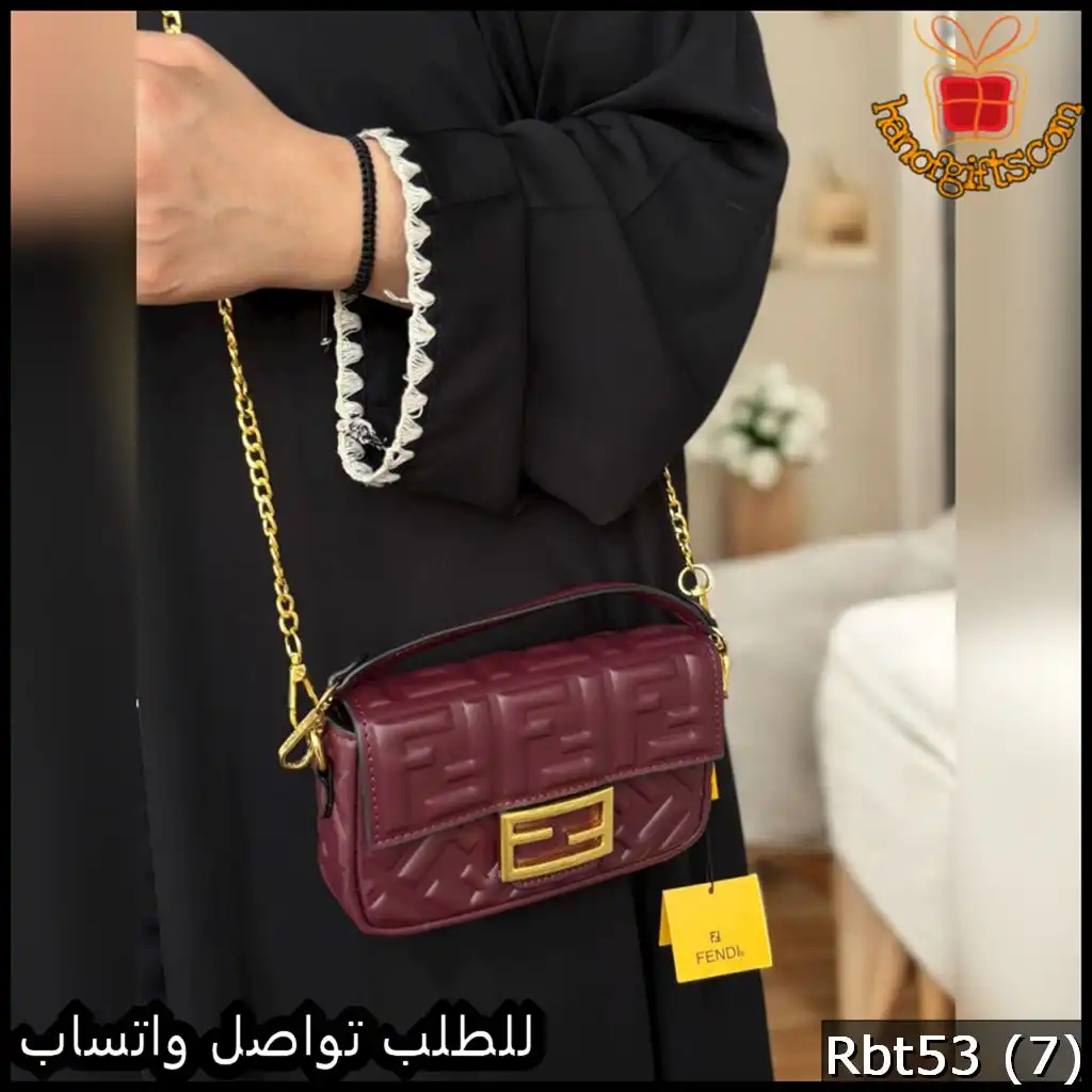 شنطة فندي Fendi Baguette Mini جلد عنابي 2 شنطة فندي Fendi Baguette Mini جلد عنابي