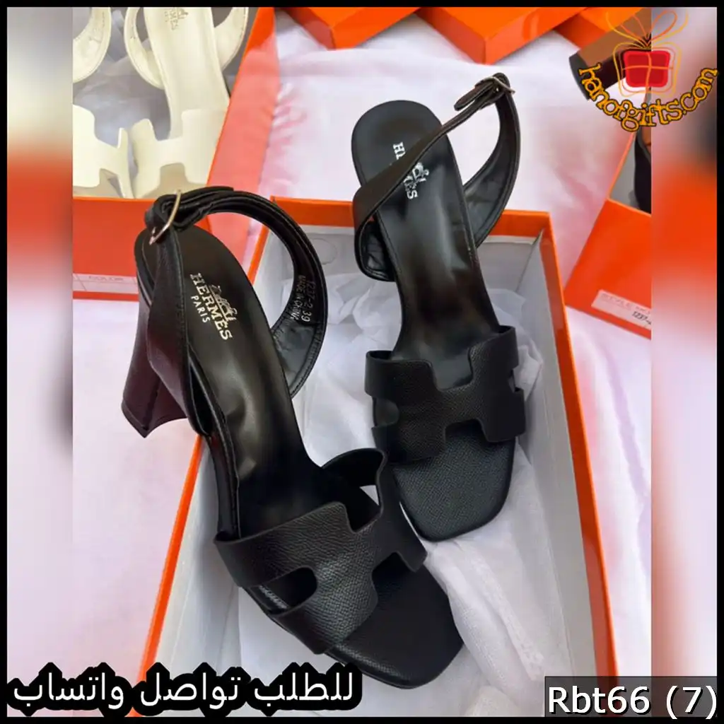 كعب Hermès أسود مطفي