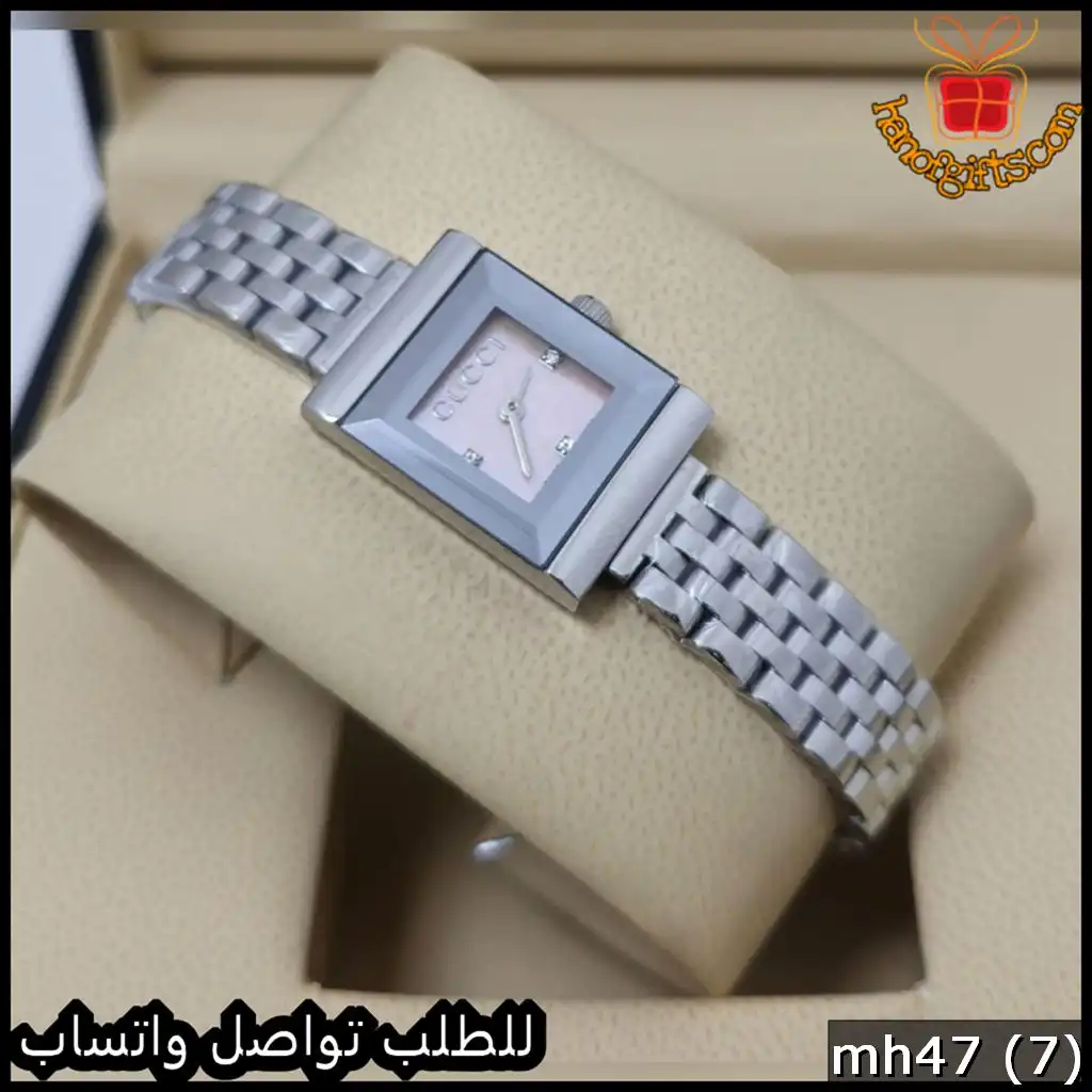 ساعة Gucci نسائية الجديدة المربعة لون فضي