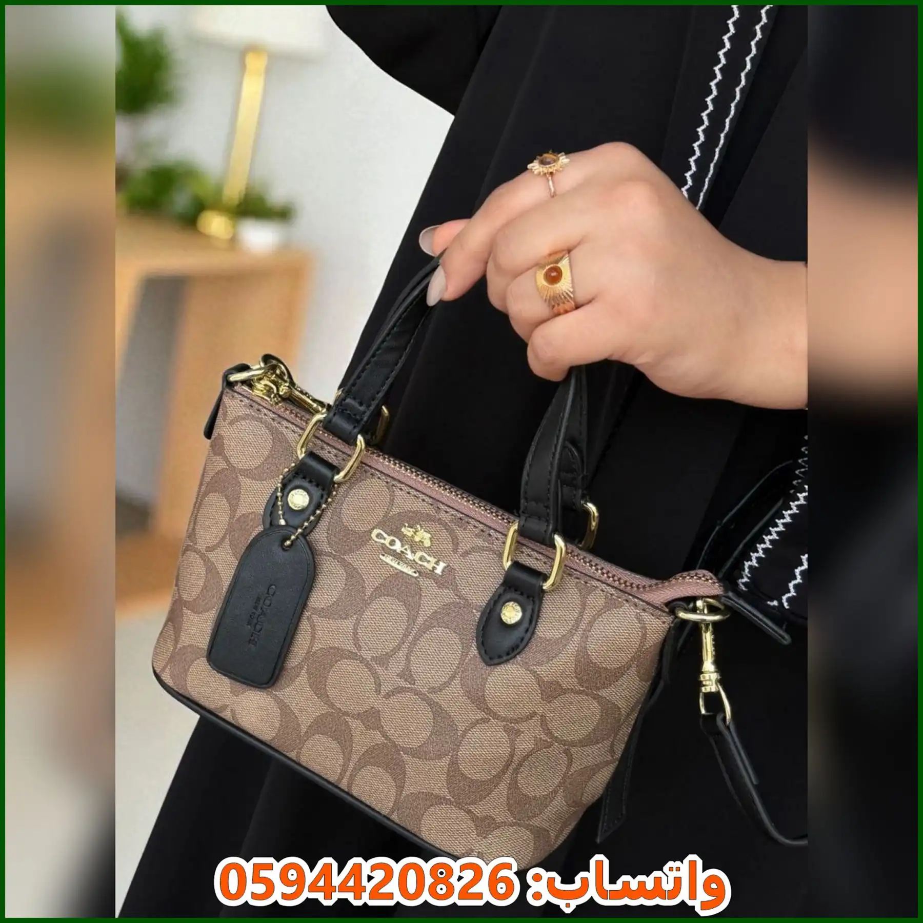شنطة Coach ميني توت بيج واسود