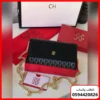 شنطة CH صغيرة كروس اسود و عنابي