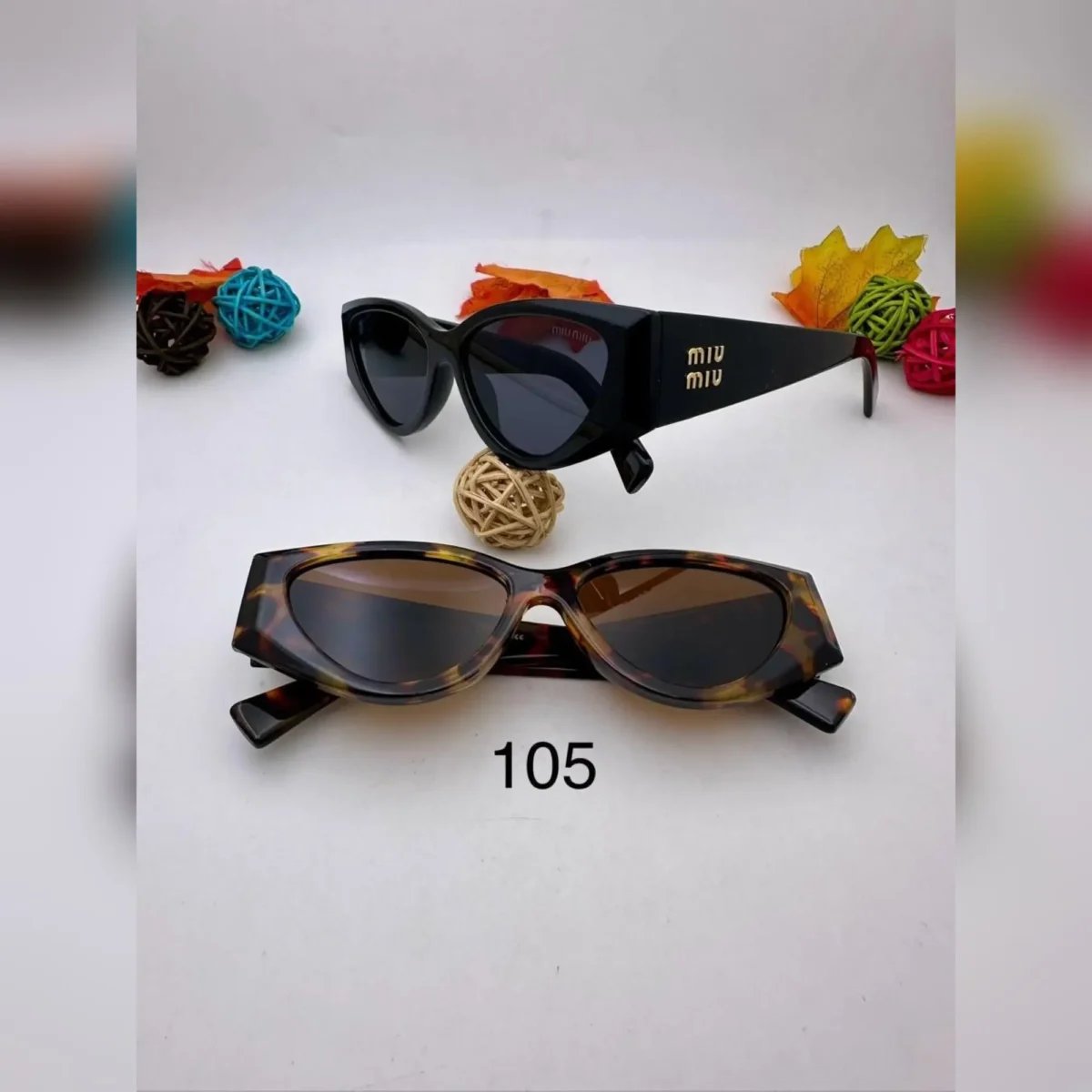 نظارات Miu Miu شمسية عريضة