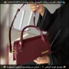 شنطة Jacquemus عنابي لامع